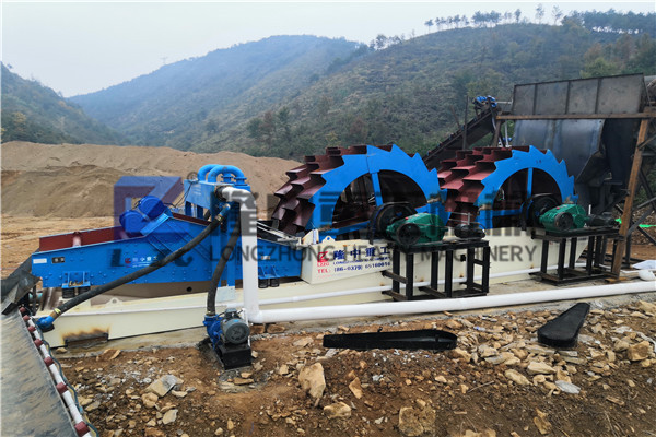 石英尾礦洗砂回收一體機(jī)設(shè)備時(shí)產(chǎn)300噸，尾砂再利用