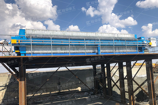 洗砂污泥脫水機多少錢一臺，為什么價格差異這么大？